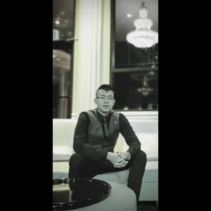 Meet your Posher, Aaron